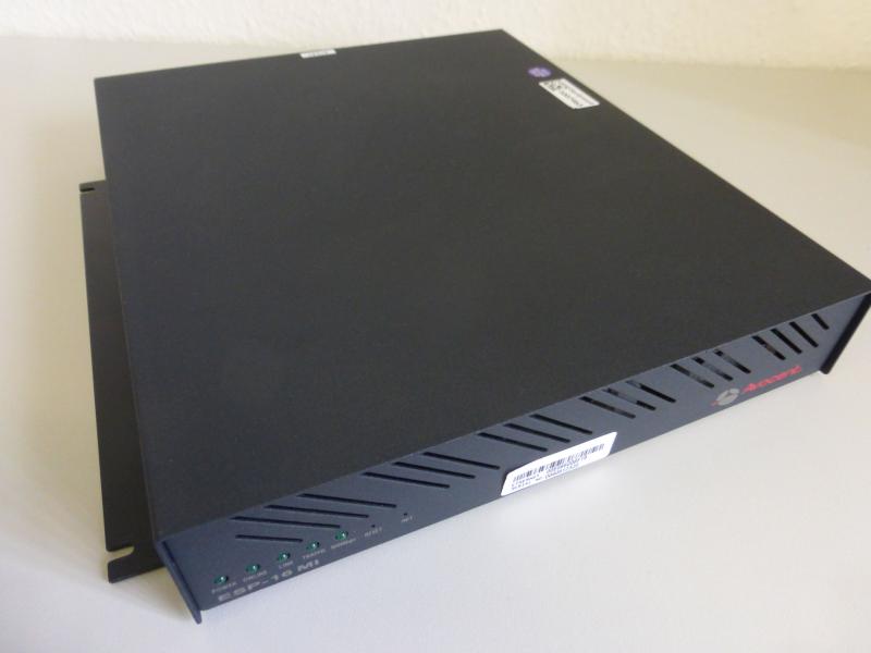 Netzwerk Hub, Switch, LAN Port Avocent ESP-16 MI / 16-Port Serial Netzwerk Hub, Switch, LAN Port Avocent ESP-16 MI / 16-Port Serial