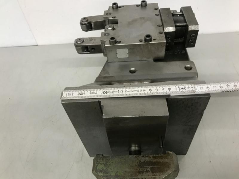 Hydraulische selbstzentrierende Lünette, Luenette, Lynette Passend für Drehmaschine