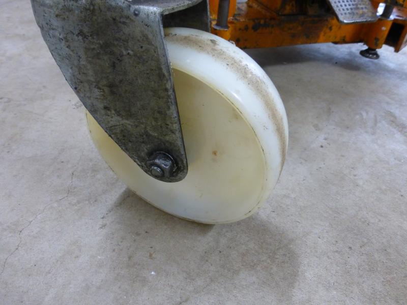 Hubtisch - Werkzeugwagen, Werkzeugheber, Werkstattheber, Traglast max. 600 kg