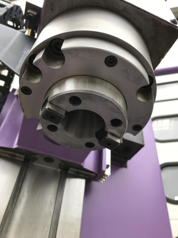 Hochleistungs - Bohrmaschine, Produktions Bohrmaschine mit SK40-M16