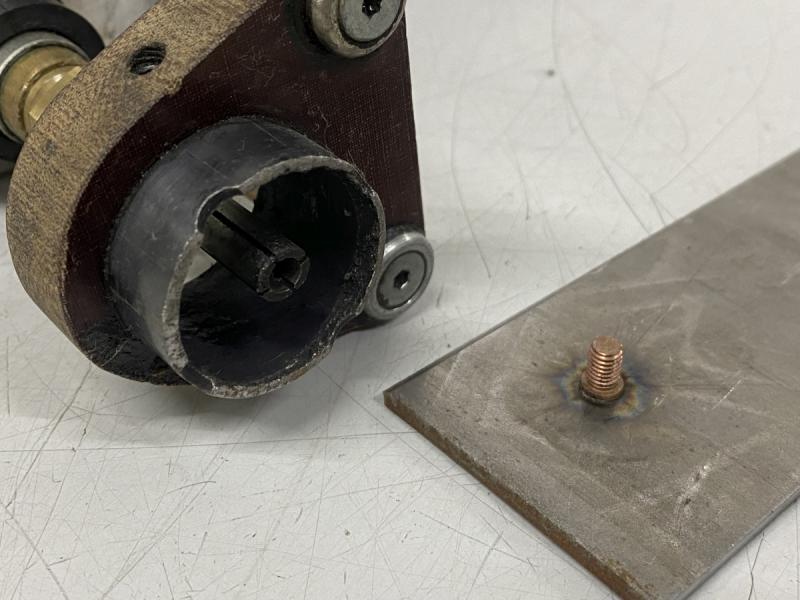 Bolzenschweißgerät, Widerstandschweißmaschine mit Kondensatorentladetechnik