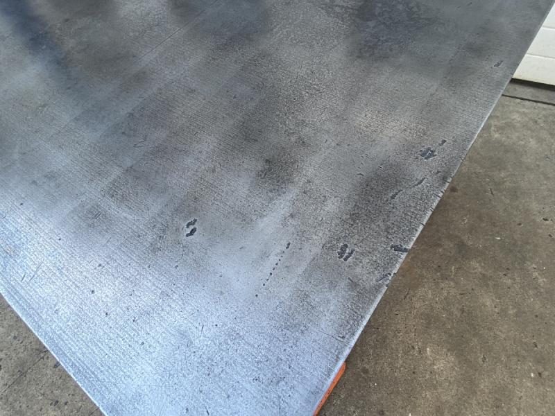 Richt- und Schweißplatte Stahlguß-Grauguß stark verrippt