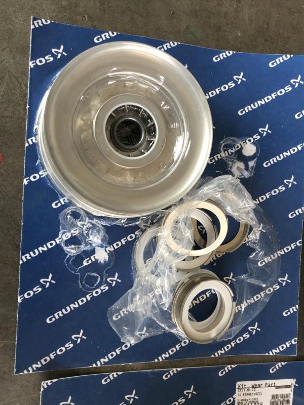 Vertikale mehrstufige Hochdruckkreiselpumpe, Neuwertige Kreiselpumpe als Ersatzteilspender