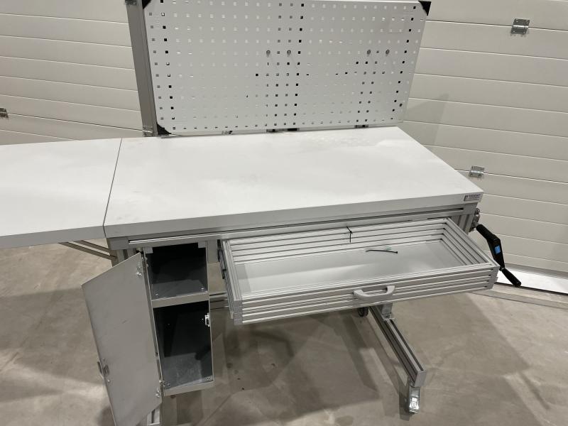 Höhenverstellbare Werkbank, höhenverstellbarer Arbeitstisch, Elektrowerkbank