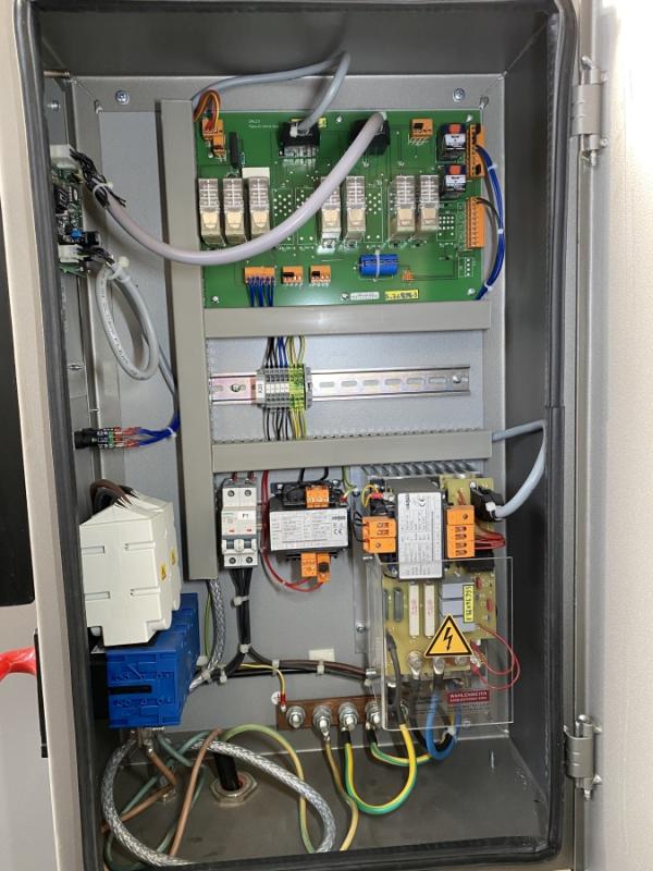 Punktschweißmaschine, Buckelschweißmaschine