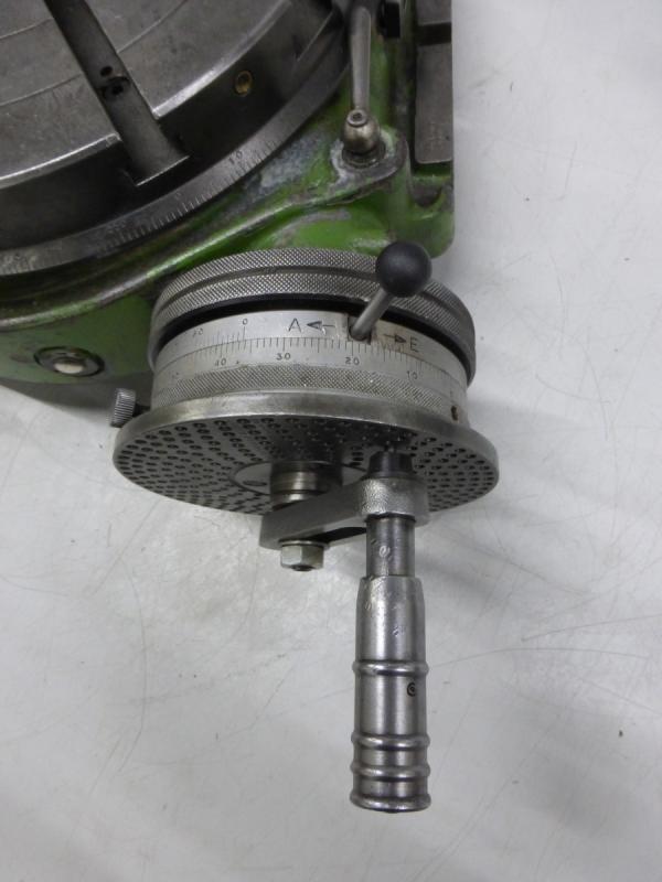 Rundtisch, Rundteiltisch mit Kurbel und Skala zum direkten und indirekten Teilen + Lochscheibe