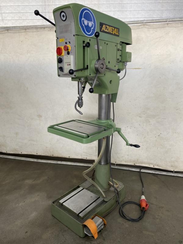 Säulenbohrmaschine MK3