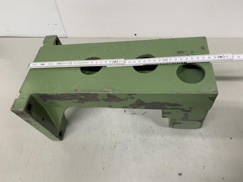 Gegenlager zum Horizontalfräsen, Lagerbock mit Stützlager für lange Fräsdorne, Horizontalbarbeitung