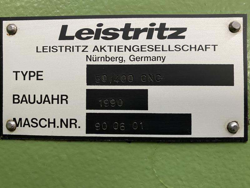 Hydraulische CNC Profil- und Nutenziehmaschine