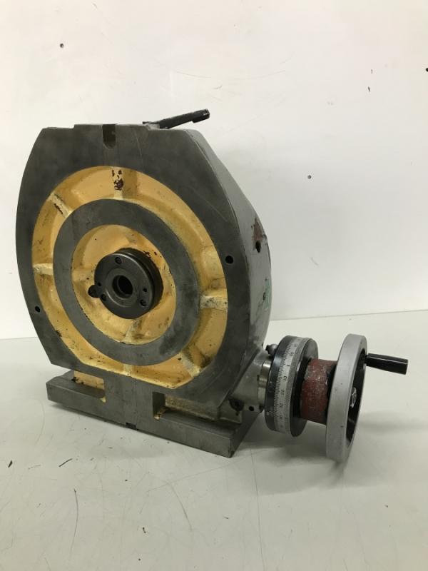 Rundtisch, Rundteiltisch mit Kurbel und Skala zum direkten + indirekten Teilen, Vertikal+Horizontal