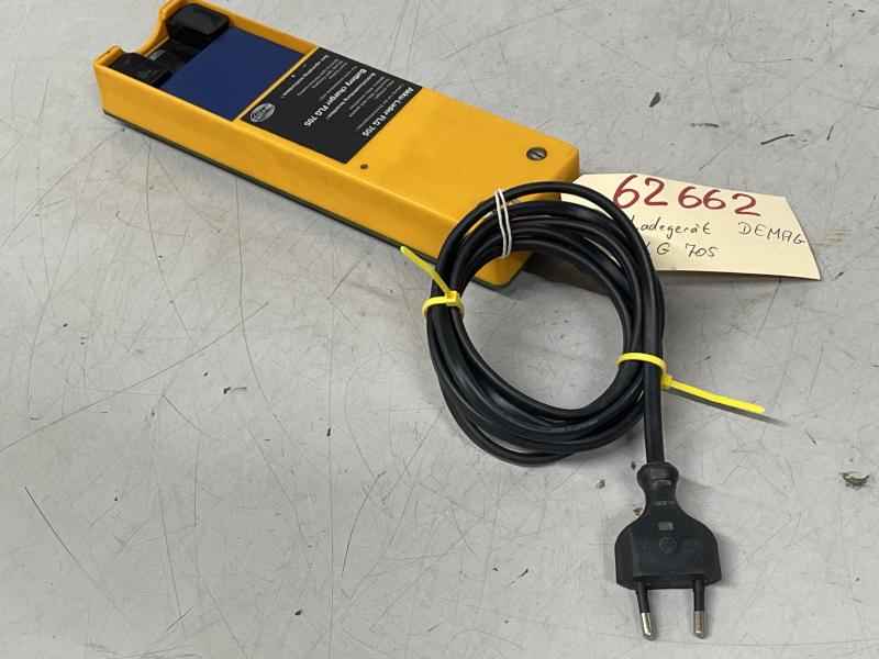 Ladegerät, Batterieladegerät für Funksender Akku für Kranfernsteuerung, Akku-Lader 6 Volt