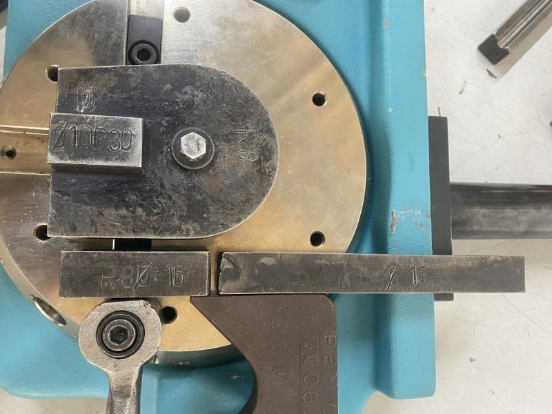 Manueller Handrohrbieger, Rohrbiegegerät bis Ø 16 mm, Dornbiegemaschine