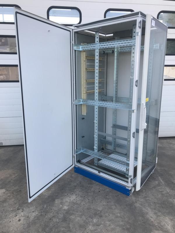 Serverschrank, Serverrack, Netzwerkschrank, PC-Schrank Schaltschrank, Steuerschrank