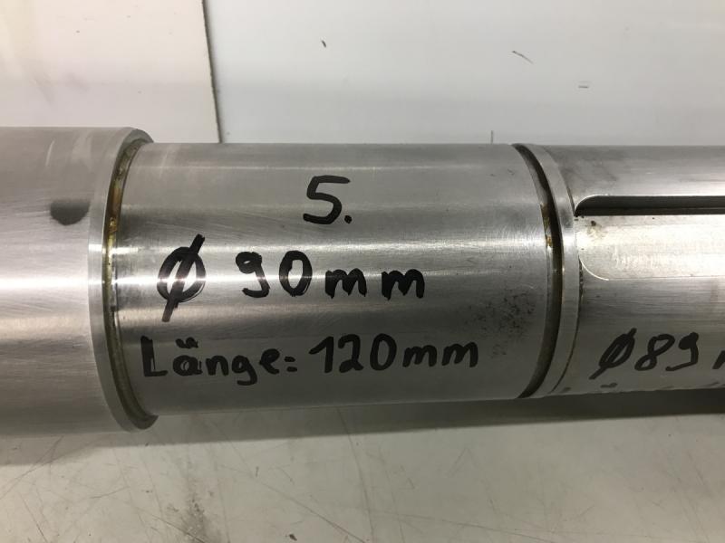 Exzenterwelle für eine Stanz- Nibbelmaschine