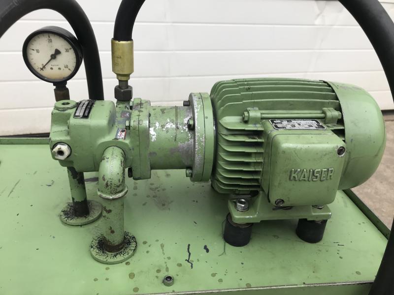 Schmierpumpe, Oelpumpe für Zentralschmierung, Schmieraggregat Zentralschmierpumpe, Ölpumpe für Zentralschmierung, Hydraulikpumpe Öl-Zentralschmierpumpe, Hydraulikaggregat, Hydraulik Aggregat Schmierpumpe, Oelpumpe für Zentralschmierung, Schmieraggregat Zentralschmierpumpe, Ölpumpe für Zentralschmierung, Hydraulikpumpe Öl-Zentralschmierpumpe, Hydraulikaggregat, Hydraulik Aggregat