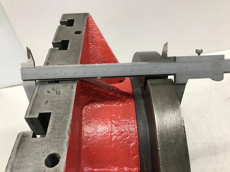 Aufspanntisch mit T-Nuten Spannturm, Aufspannplatte Aufspanntisch mit T-Nuten Spannturm, Aufspannplatte