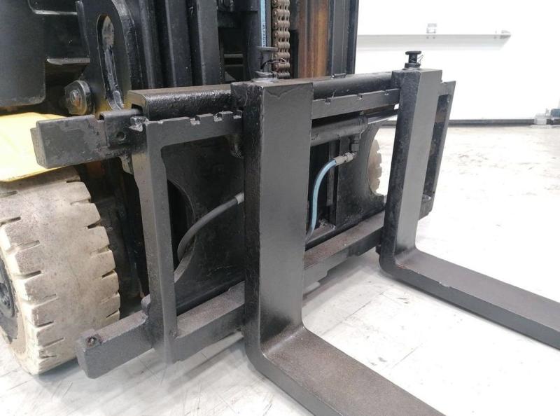 Elektro Gabelstapler, Traglast 1600 kg, Hubhöhe 4800 mm, mit Batterie aus Bj. 2015