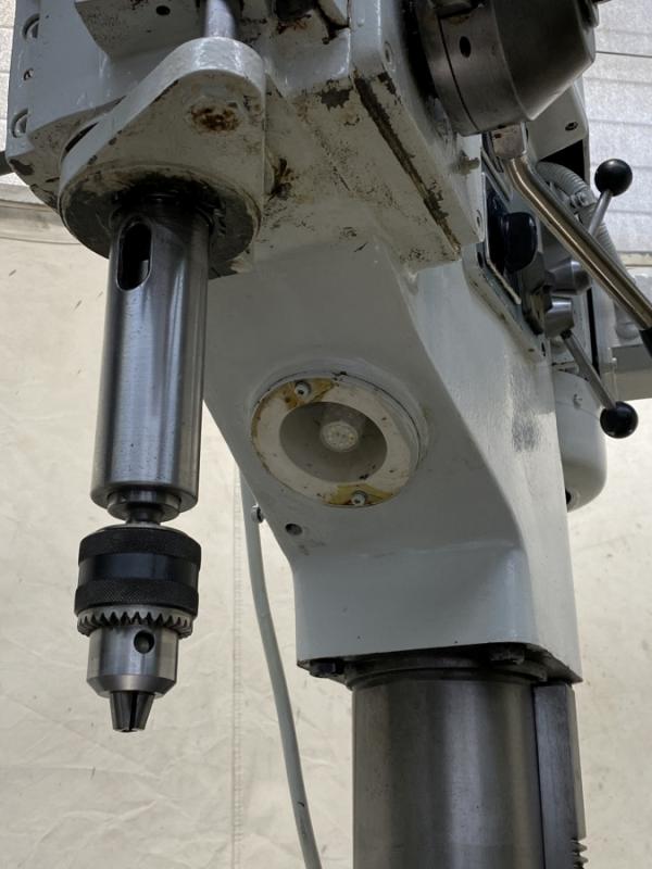 Säulenbohrmaschine