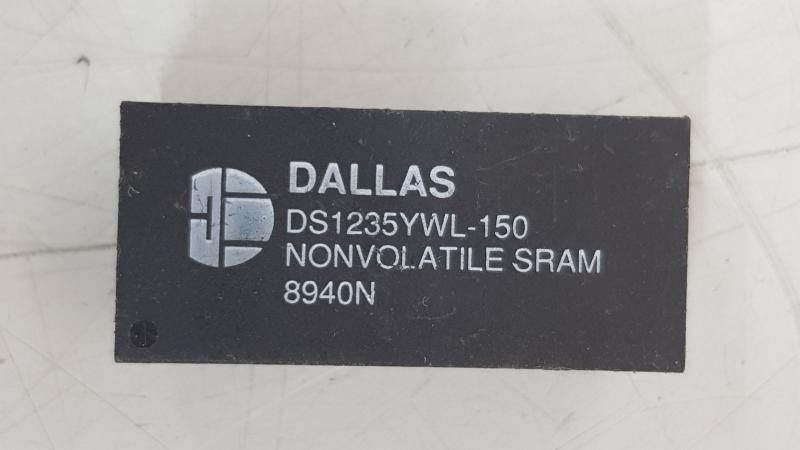 Nicht flüchtiger SRAM, NVSRAM, Nonvolatile SRAM, Integrierte Schaltung