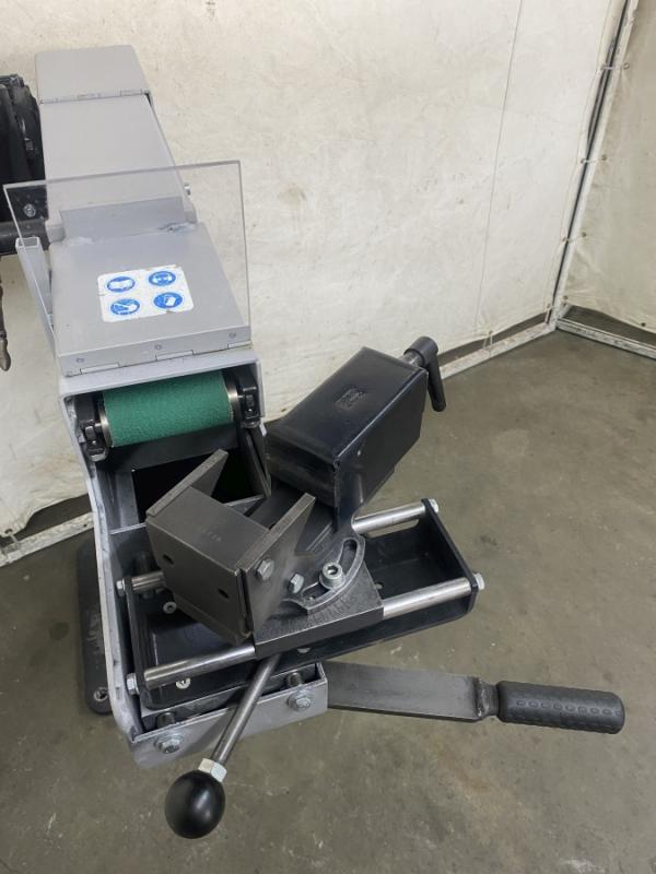 Radien- Band- Schleifmaschine Rohrausschleifmaschine Radien- Band- Schleifmaschine Rohrausschleifmaschine