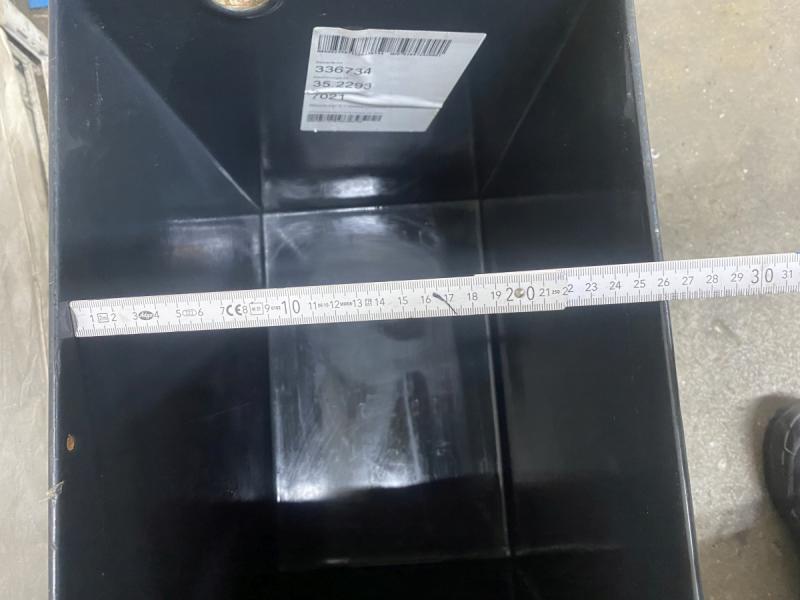 Batterietrog, Batteriebehälter, Stahltrog für 12 Zellen Staplerbatterie Batterietrog, Batteriebehälter, Stahltrog für 12 Zellen Staplerbatterie