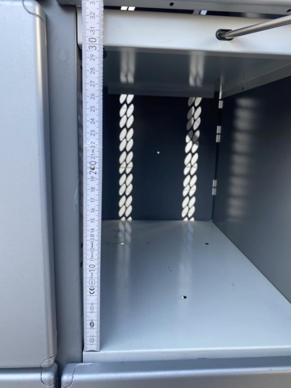 Schließfachschrank, Fächerschrank mit 20 Einzelschließfächern