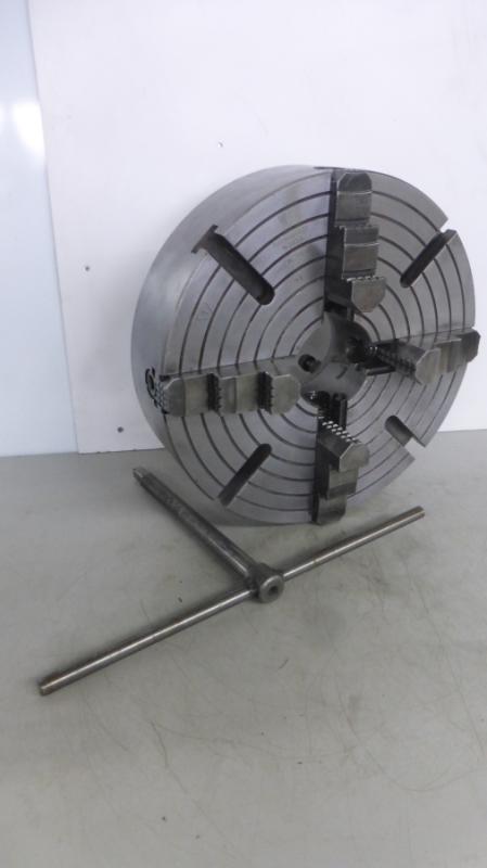 Planscheibe aus Stahlguß (Polen) mit 4 einzeln verstellbaren Spannbacken