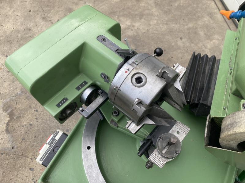 Spiralbohrerschleifmaschine bis Ø 40 mm
