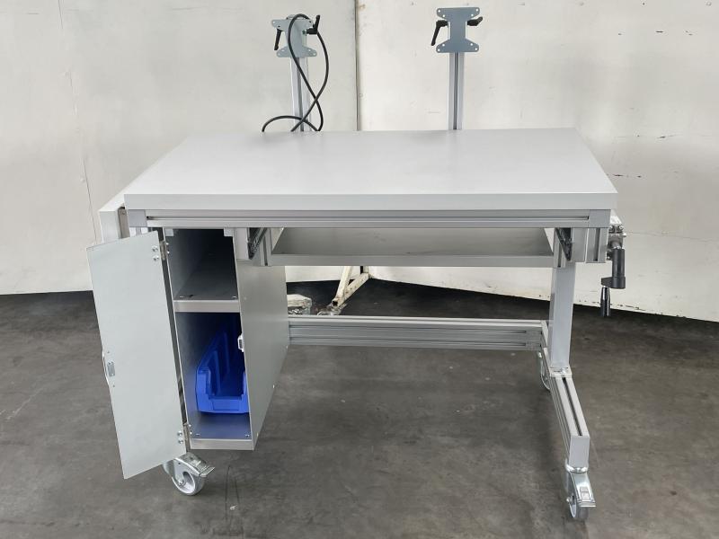 Höhenverstellbare Werkbank, höhenverstellbarer Arbeitstisch, Elektrowerkbank