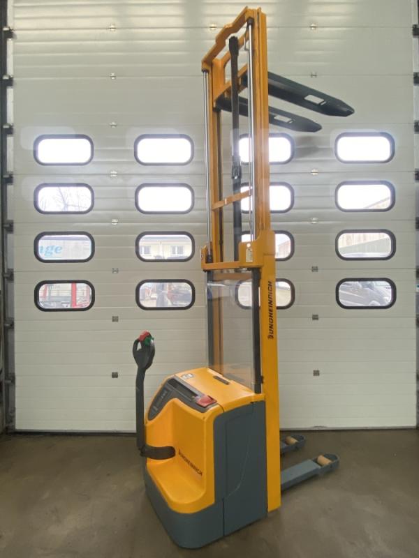 Elektro - Gehstapler, Deichselstapler, Traglast 1400 kg, Hubhöhe 3200 mm
