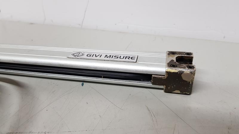 Inkrementales Längenmessgerät, Glasmaßstab