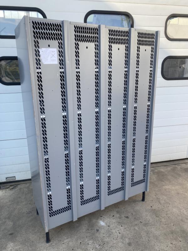 Schließfachschrank, Fächerschrank mit 20 Einzelschließfächern