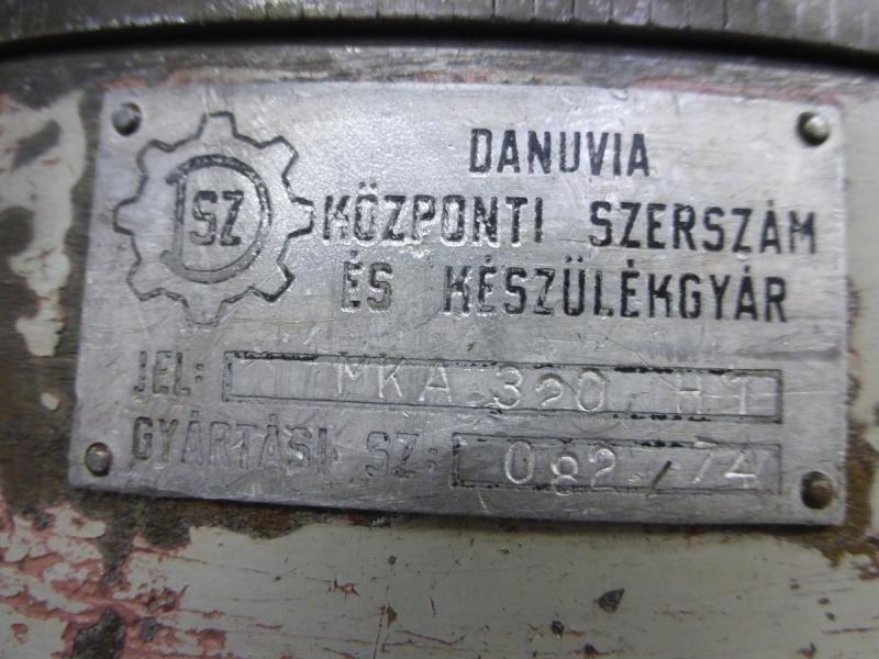 Rundteiltisch mit Kurbel und Skala am Rundtisch zum direkten Teilen