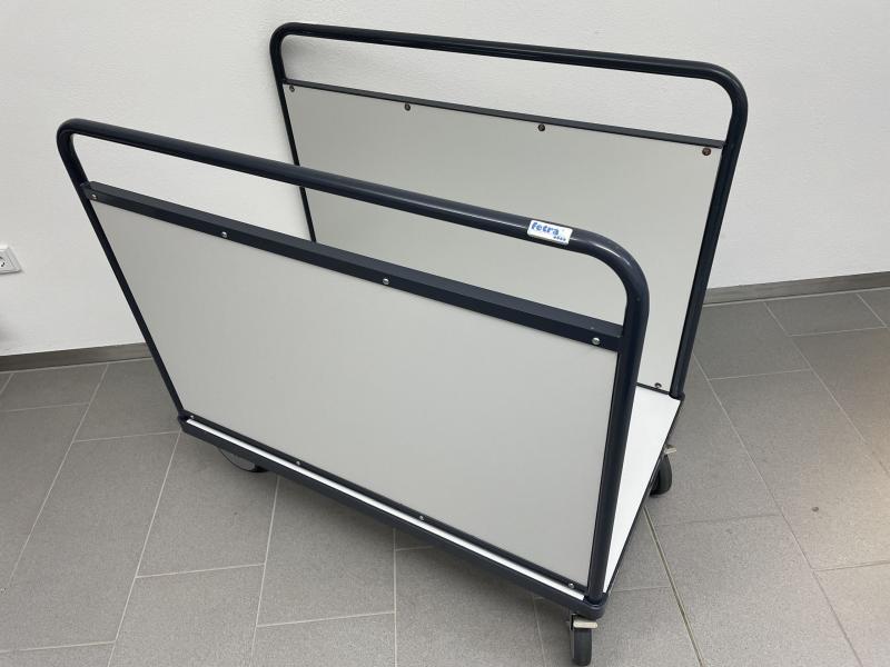 Rungenwagen, Zweiwandwagen, Transportwagen, Plattformwagen mit Seitenrungen, Seitenwandwagen