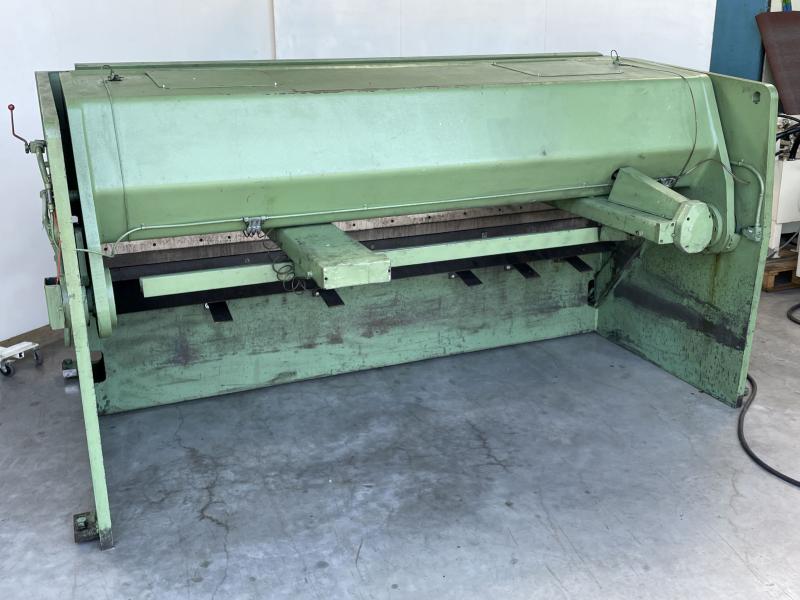 Hydraulische Tafelschere Hydraulische Tafelschere