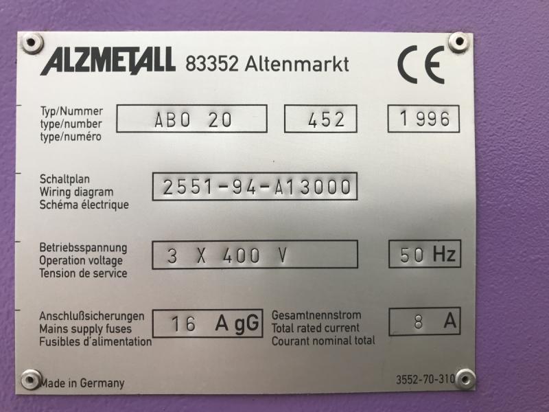 Hochleistungs - Bohrmaschine, Produktions Bohrmaschine mit SK40-M16