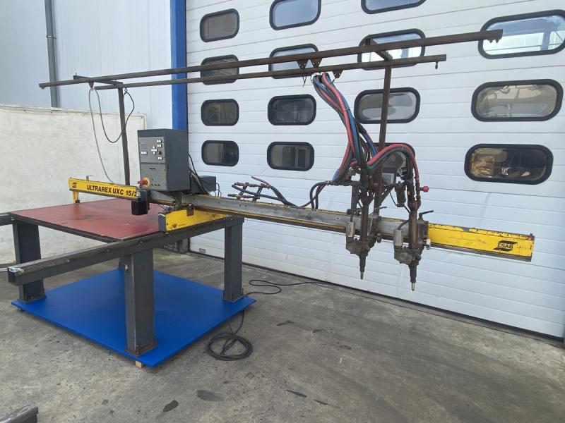 Brennschneidmaschine mit fotooptischer Nachlaufsteuerung