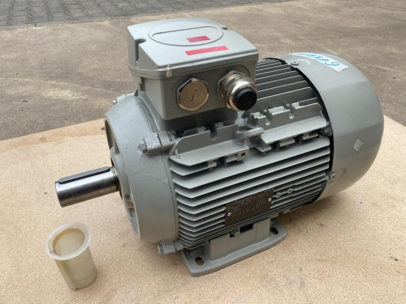Drehstrom Elektromotor 7,5 kW Drehstrommotor Kraftstrommotor, E-Motor, Käfigläufer, Asynchronmotor