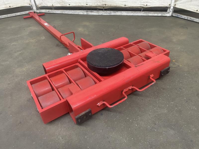 Maschinenfahrwerk, Lenkfahrwerk mit Drehteller