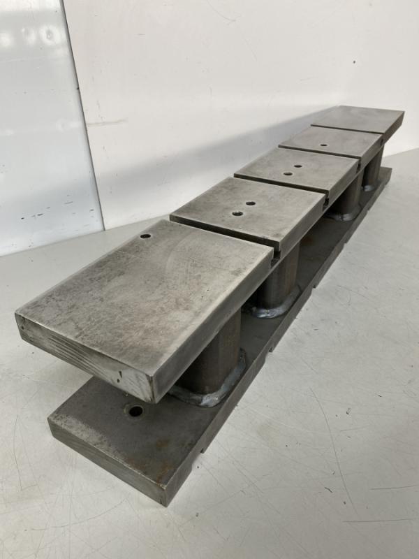 Aufspannplatte, Aufspanntisch, bearbeiteter Stahl Maschinentisch