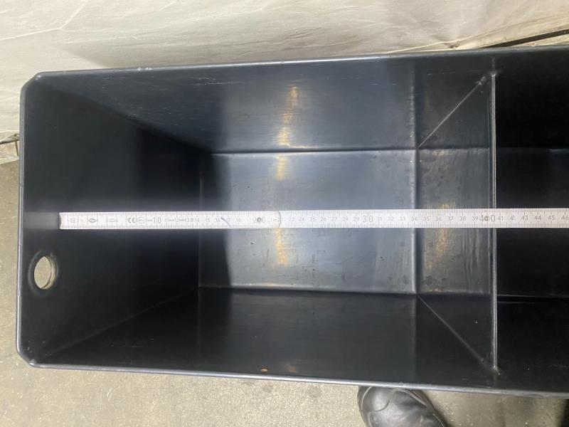 Batterietrog, Batteriebehälter, Stahltrog für 12 Zellen Staplerbatterie Batterietrog, Batteriebehälter, Stahltrog für 12 Zellen Staplerbatterie