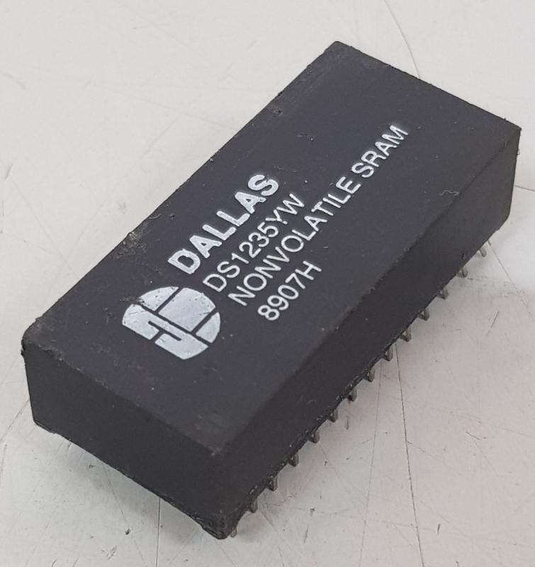 Nicht flüchtiger SRAM, NVSRAM, Nonvolatile SRAM, Integrierte Schaltung