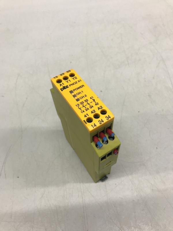 Sicherheitsschaltgerät, Sicherheitsrelais, Safety Relay, Not-Aus Relais Notaus