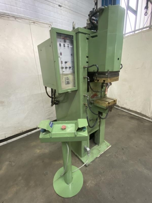 Punkt- Buckel-Schweißmaschine 150 kVA, Punktschweißmaschine, Buckelschweißmaschine