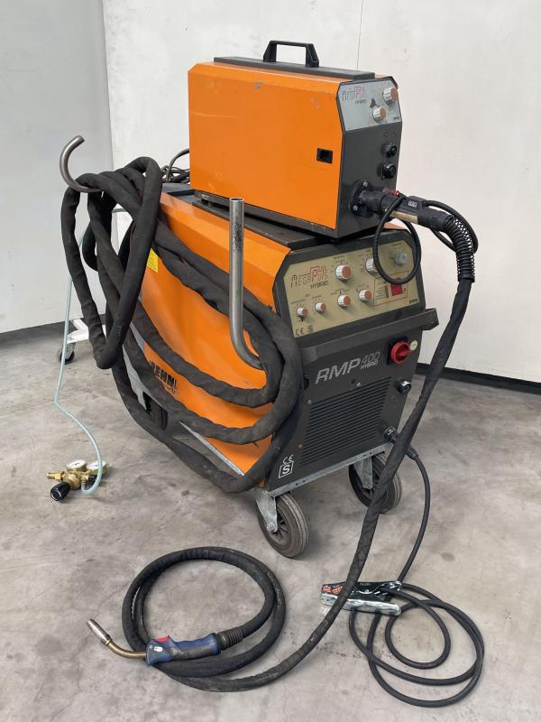 MIG / MAG Impuls Schutzgasschweißgerät