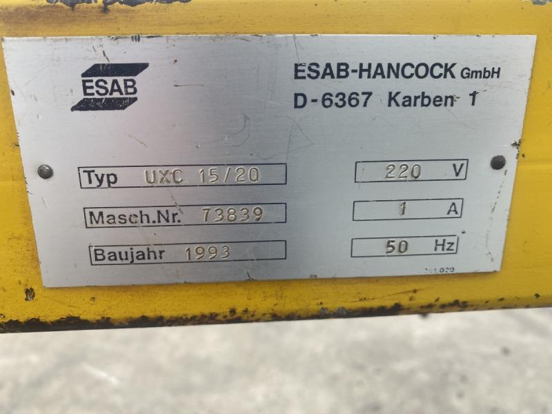 Brennschneidmaschine mit fotooptischer Nachlaufsteuerung