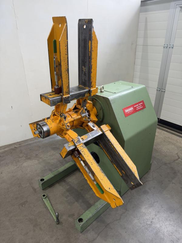 Abwickelhaspel für Coilmaterial bis 2000 kg