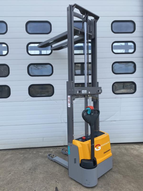 Elektro - Gehstapler, Deichselstapler + Neue Batterie, Traglast 1000 kg, Hubhöhe 2500 mm