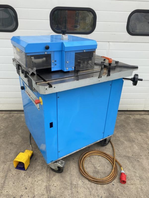 2 Stationen Ausklinkmaschine mit Winkelverstellung + Abkantmaschine, Gesenkbiegepresse