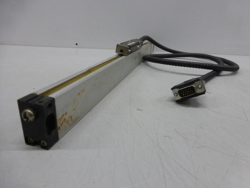 Glasmaßstab, inkrementales Längenmesssystem, Linear Scale, Linear Encoder, Maßstab mit Glaslineal für Positionsanzeige Glasmaßstab, inkrementales Längenmesssystem, Linear Scale, Linear Encoder, Maßstab mit Glaslineal für Positionsanzeige